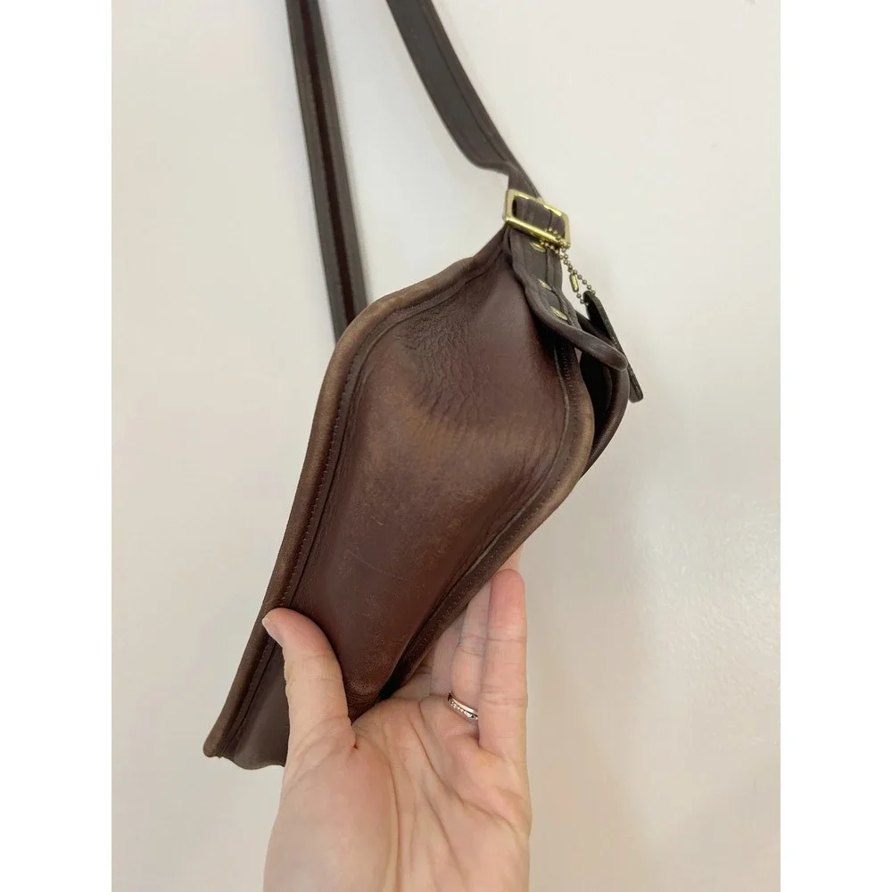 Coach Vintage Brown Leather Ramblers Legacy Crossbody Bag 9061 Brass Turnlock